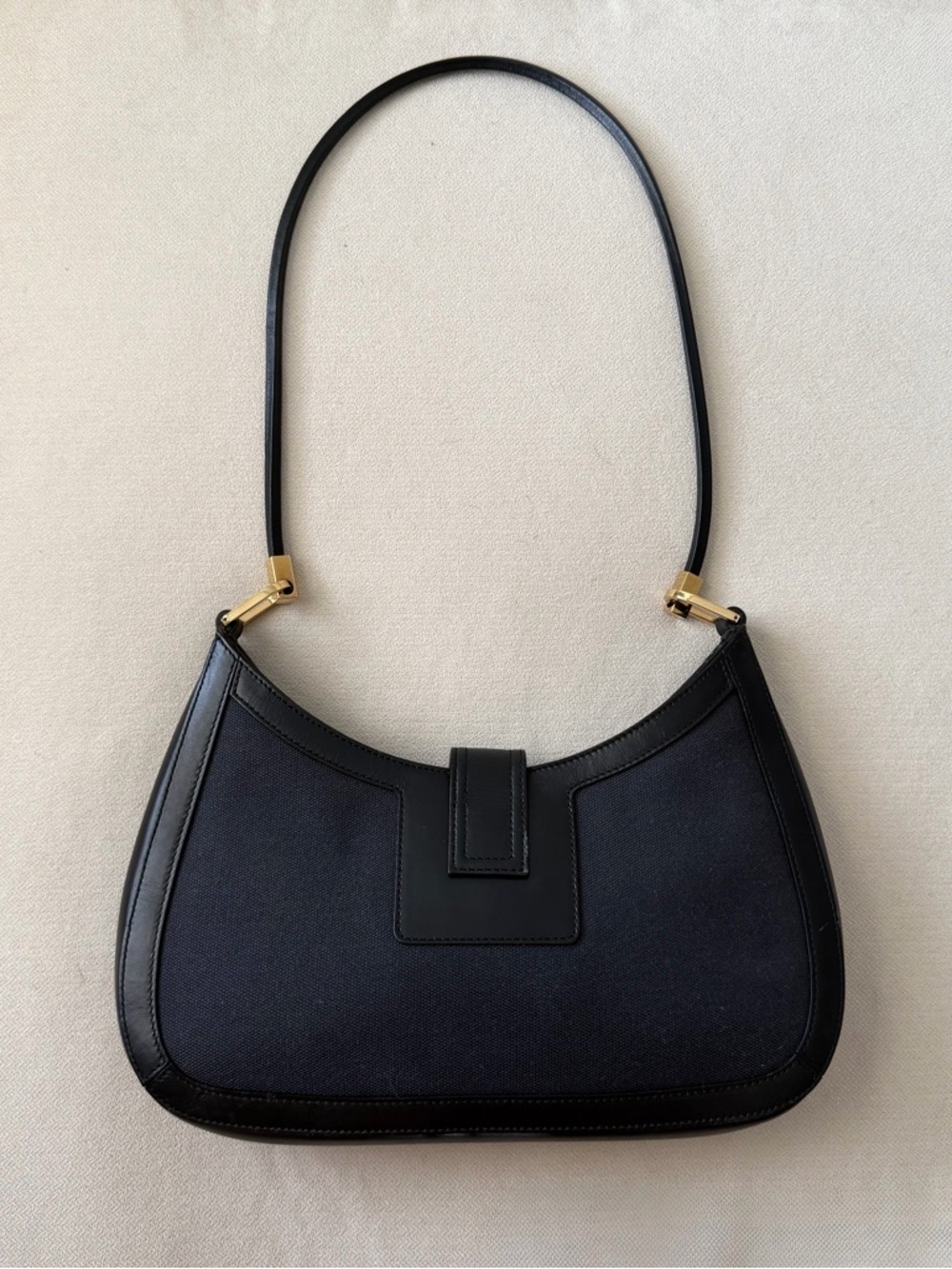 Gucci G Buckle Tom Ford Shoulder Bag - Picture 4 of 8